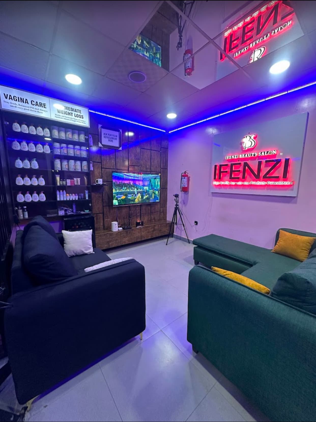 Ifenzi Salon Interior